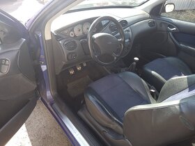 26 Ford Focus Hatch, ST170 127kW, manuál - 3