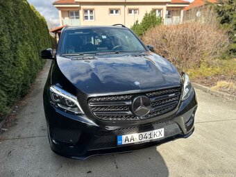 Mercedes Benz 43 AMG - 3