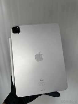 Ipad Pro 11" 128GB, 2020, 2-Gen - 3