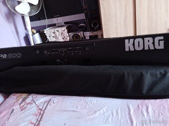 KORG PA 600 - 3