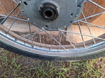 Babetta 210 přední kolo - 3