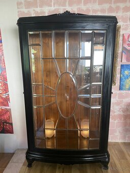 starozitna vitrina - 3