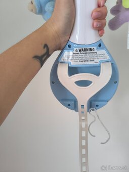 Hráci kolotoč nad postieľku - 3