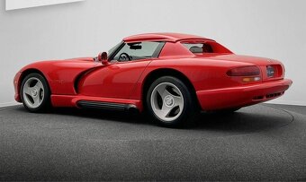 Dodge Viper RT/10 z roku 1993 - 3