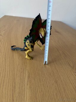 Figúrky dinosauri , lovci - 3