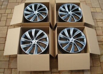 18" alu ŠKODA PEGASUS originál 100 % stav. - 3