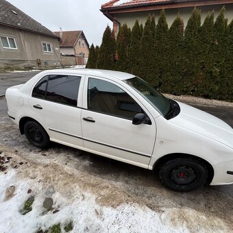 Fabia sedan - 3