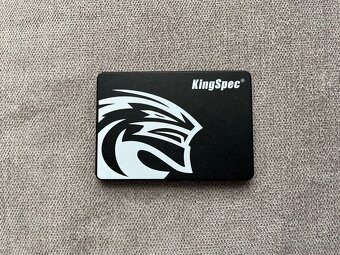 Predám 2,5" SSD Crucial / KingSpec / SP / Intenso / PNY 1TB - 3