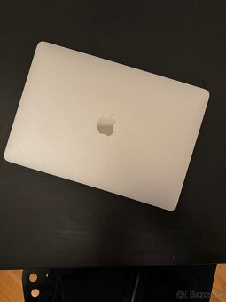 Apple Macbook Pro 13" (2020) - M1, 8GB RAM, 512GB SSD - 3