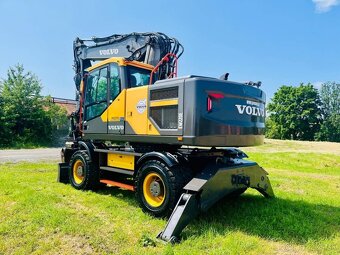 Kolesové rypadlo Volvo EW220E - 3