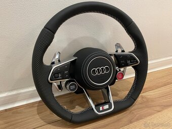 AUDI R8 VOLANT SPORTOVY - START/STOP - DRIVE SELECT - 3