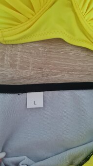 Žlto-čierne plavky - 3