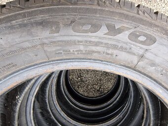 Zim.pneu 215/60R17C Toyo - 3