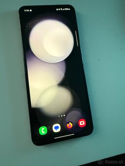 Samsung galaxy z flip 5 - 3