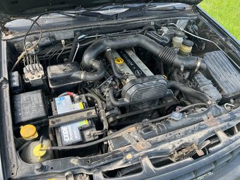Opel Fontera B 2,2 benzín - 3