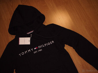 Tommy Hilfiger dámska cierna mikina - 3