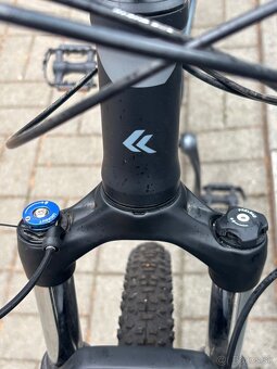Horský bicykel Kross Hexagon 8.0 27,5” - 3