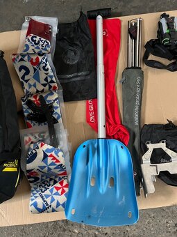 Lavinovy batoh aj s komplet vybavenim - 3