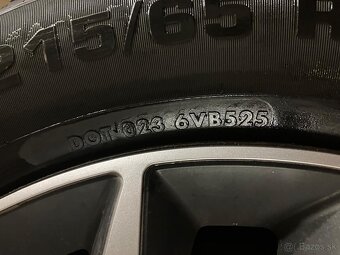 Predam 4 zimné gumy Vredestein 215/65 R16 - 3