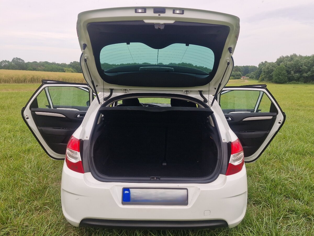 Citroen C4 HATCHBACK 1.6HDI 68kW/92PS biela r.v.2013/8 mesia - 4