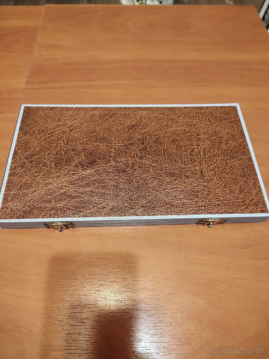 Albumy na mince ČSR - 4