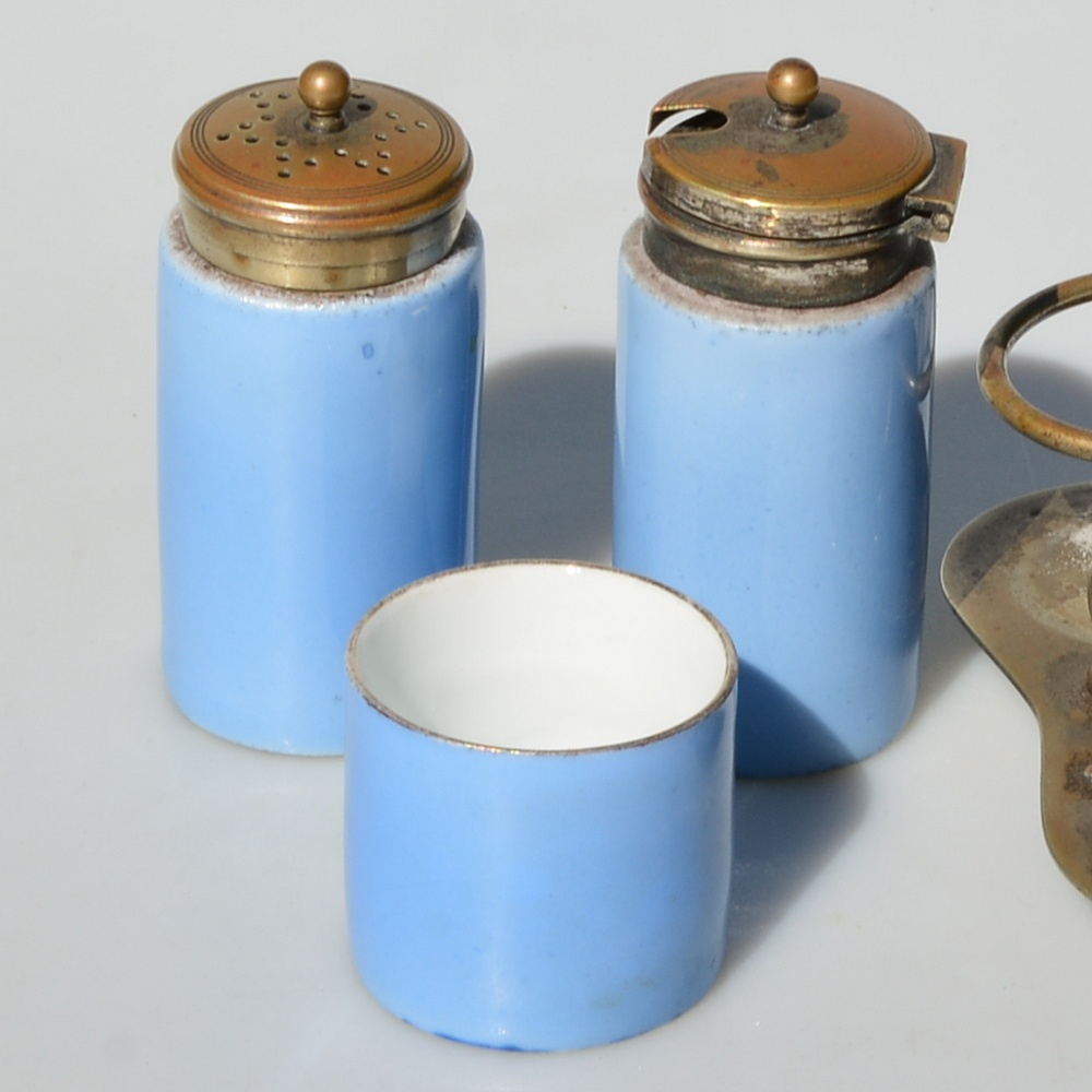 Starožitná porcelánová soľnička a korenička - 4