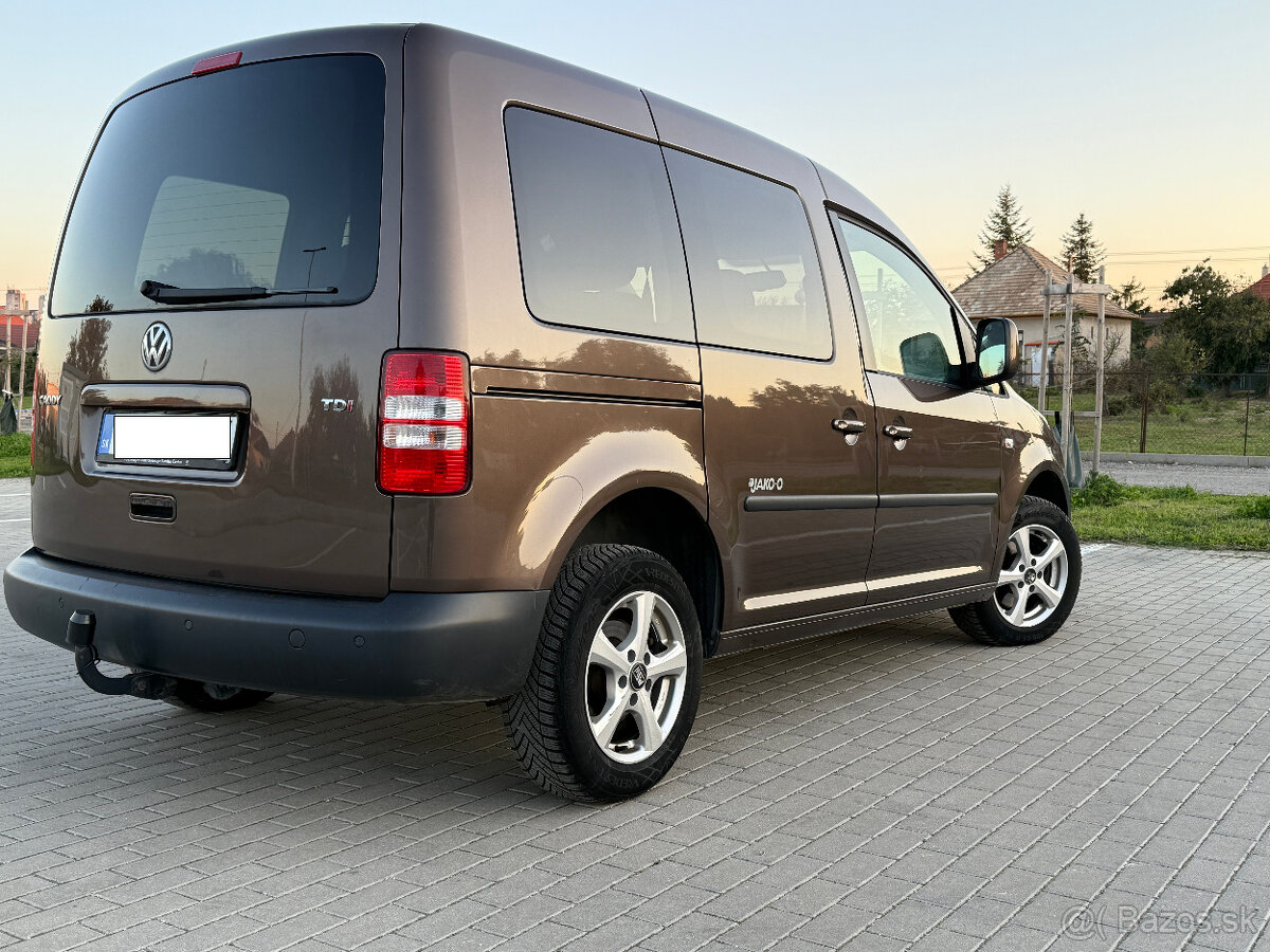volkswagen Caddy 1.6 TDI 75kw 5 miestne Odpočet DPH - 4