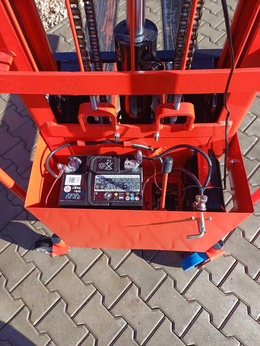 Paletový vozík s elektrickým zdvihom - 4