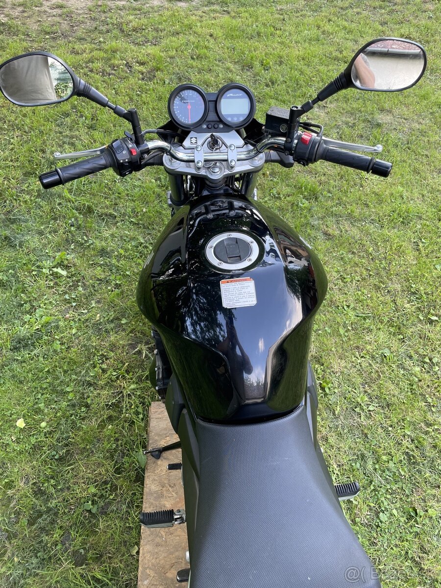 Suzuki Bandit 650 TOP STAV - 4