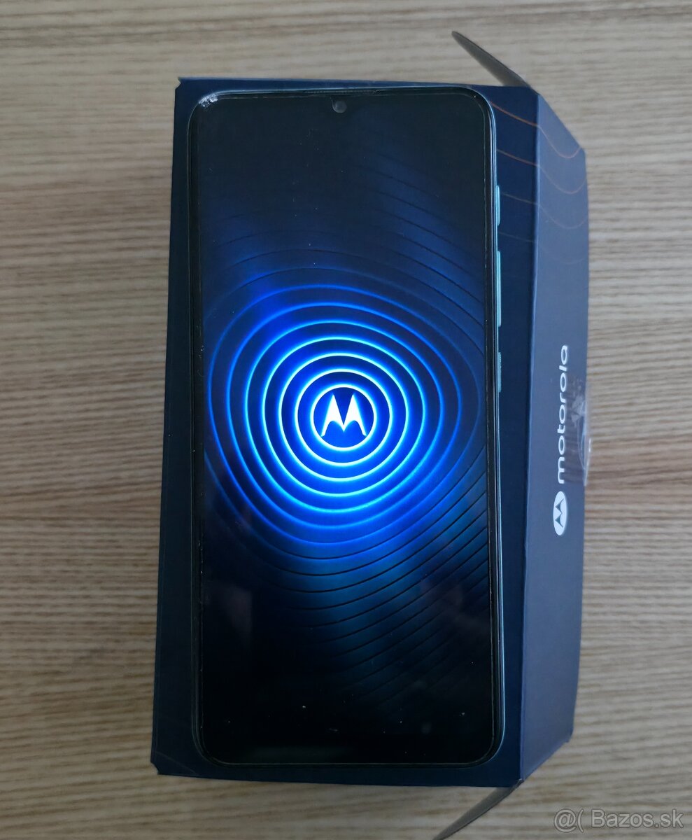 Motorola moto 20 - 4
