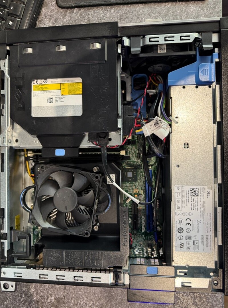 Počítač Dell OptiPlex 9020 – i5-4570 / LINUX MINT / 250G SSD - 4