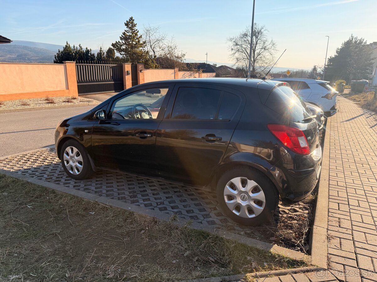 Opel Corsa D - 1. majiteľ - 4