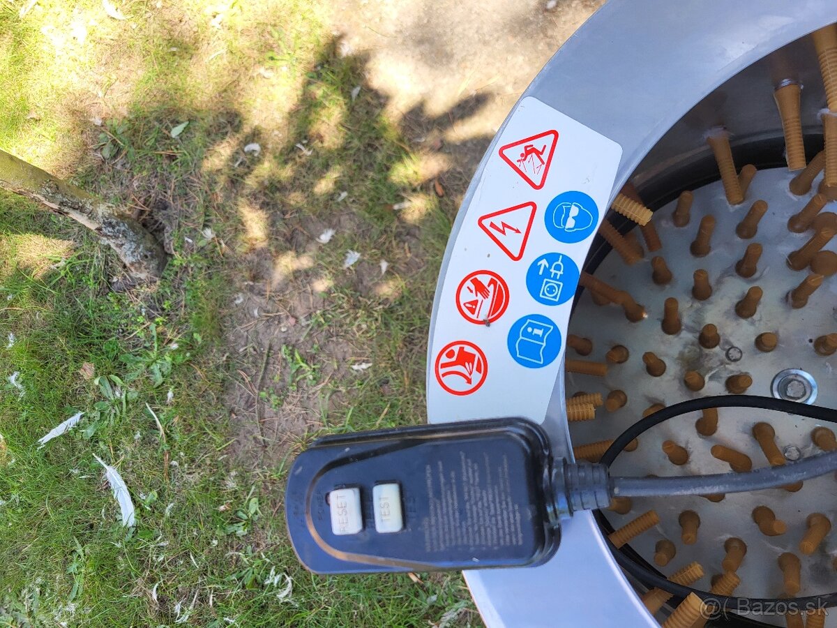 Predám šklbačku hydiny Zipper ZI GRM 400 - 4