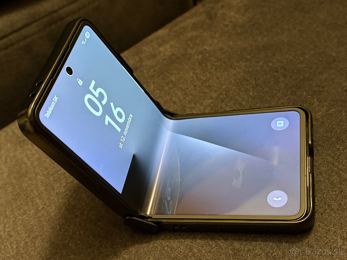 iPhone 16 128gb + Samsung Z Flip 7 512gb - 4