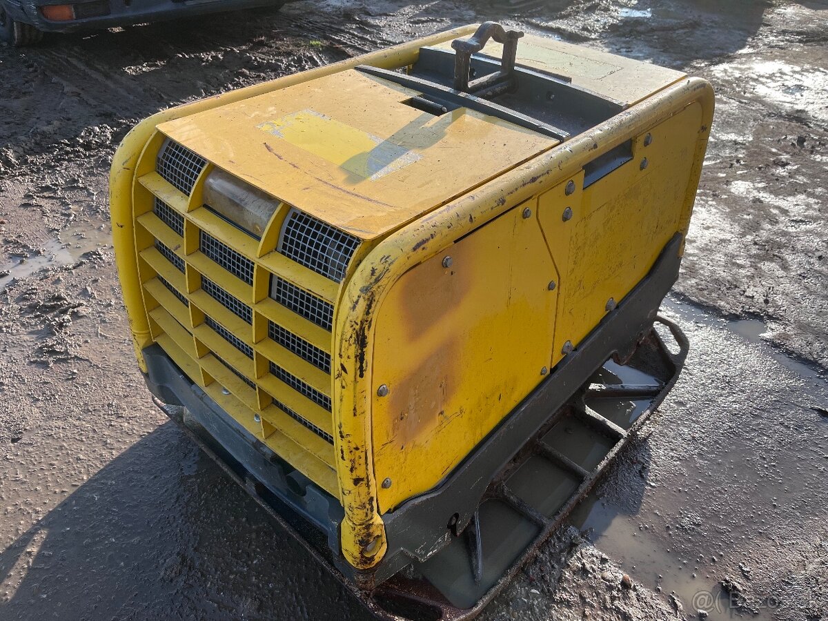 Vibrační deska Wacker Neuson DPU110r - 4
