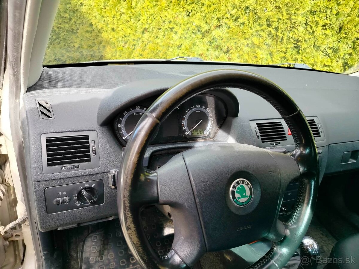 škoda fabia - 4