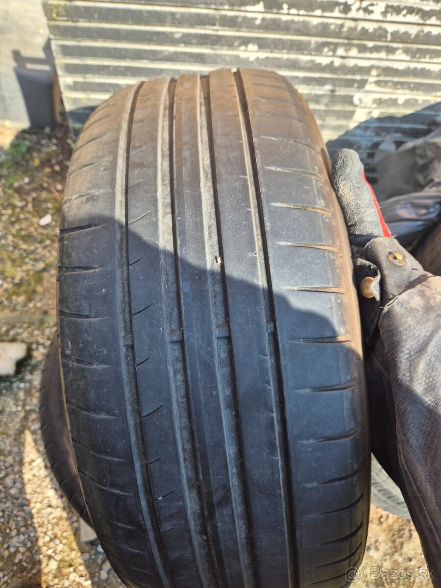Dunlop 205/55 R16 - 4