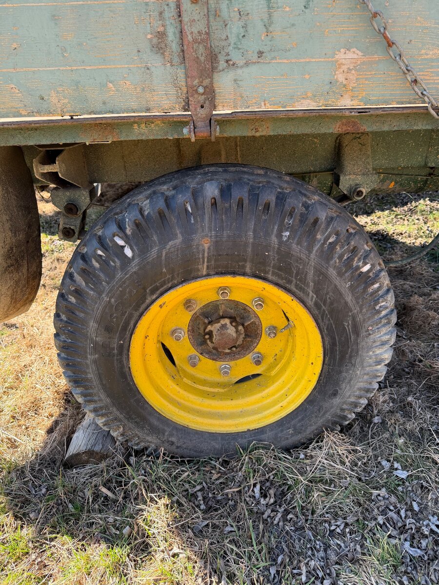 Vyklápacia vlečka - 4