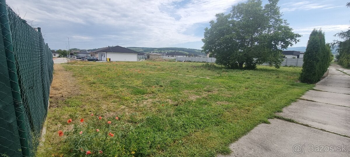 Pozemok na predaj v Rakoľuboch - 4