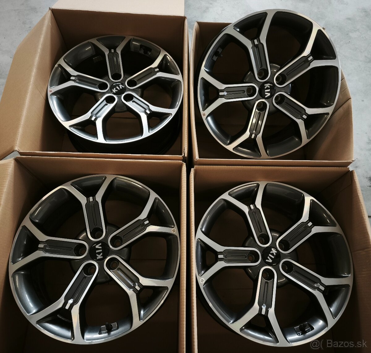 KIA X-CEED R18 ORIG. ALU/TPMS - 4