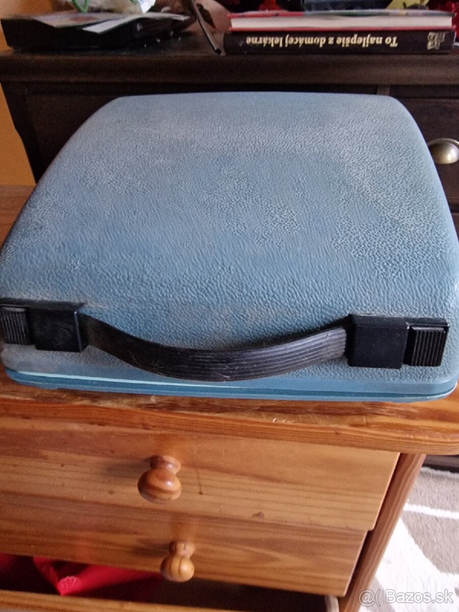 Pisaci stroj Remington STREAMLINER - 4