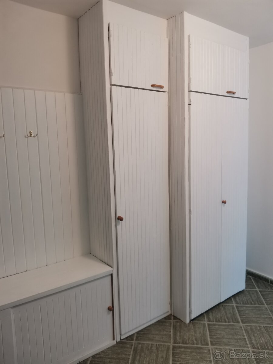 Prenájom 2 izbový byt Krompachy (Lorencova ul,centrum) - 4