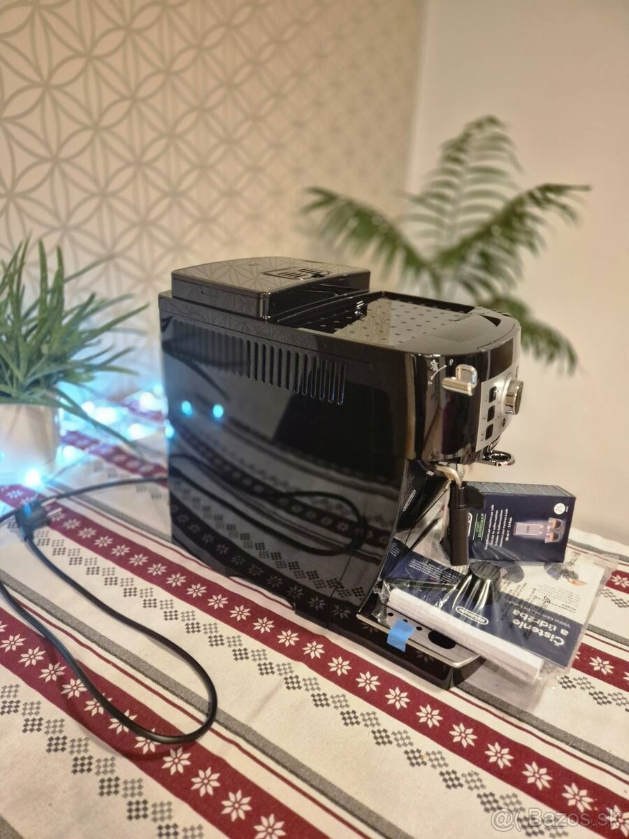 DeLonghi Magnifica S - 4