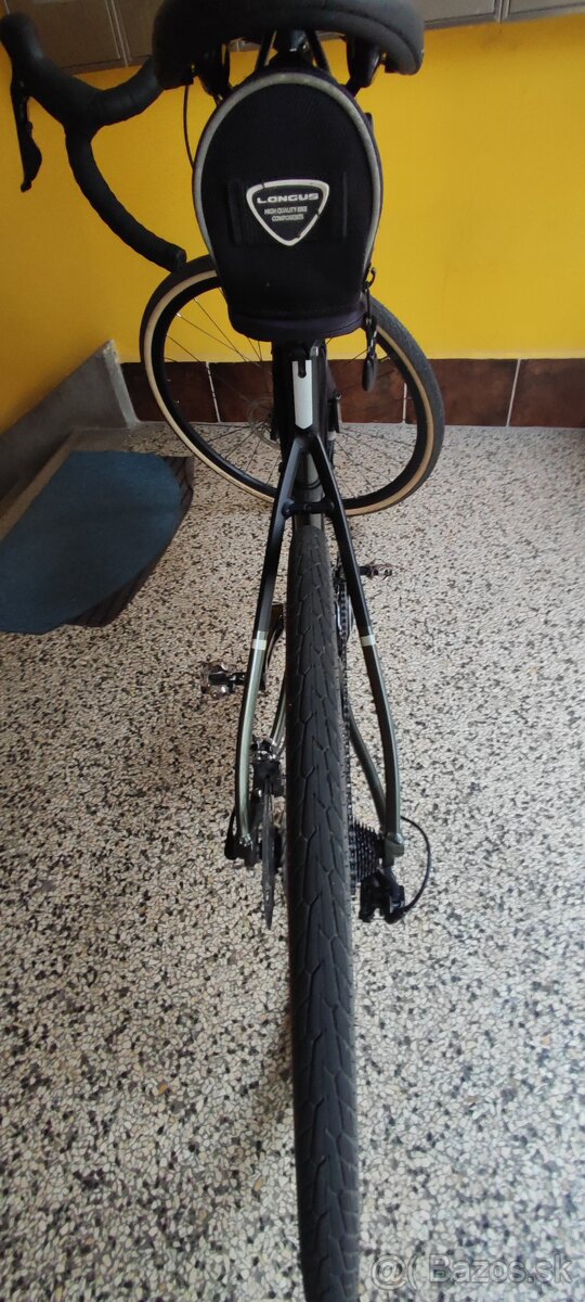 Triban Gravel RC520 - 4