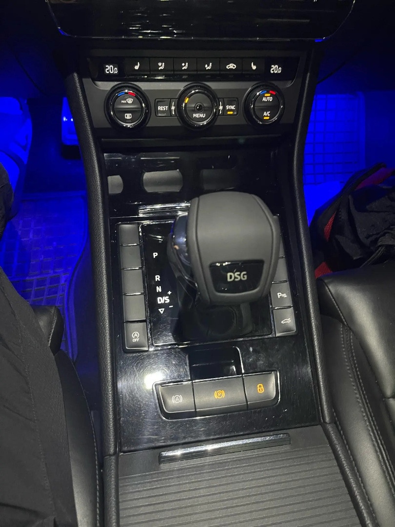 Kožená DSG HLAVICA ŠKODA pre KODIAQ KAROQ - 4