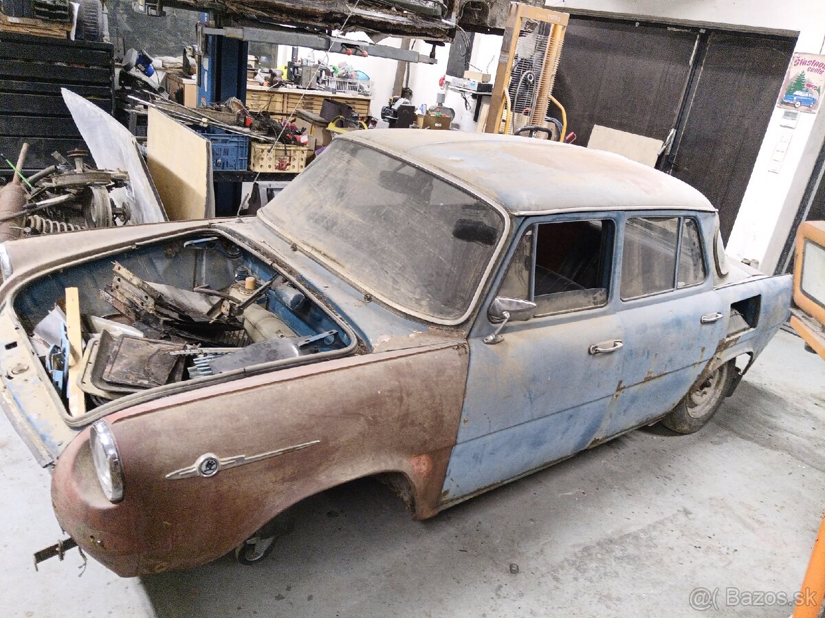 Škoda 1000 - 4