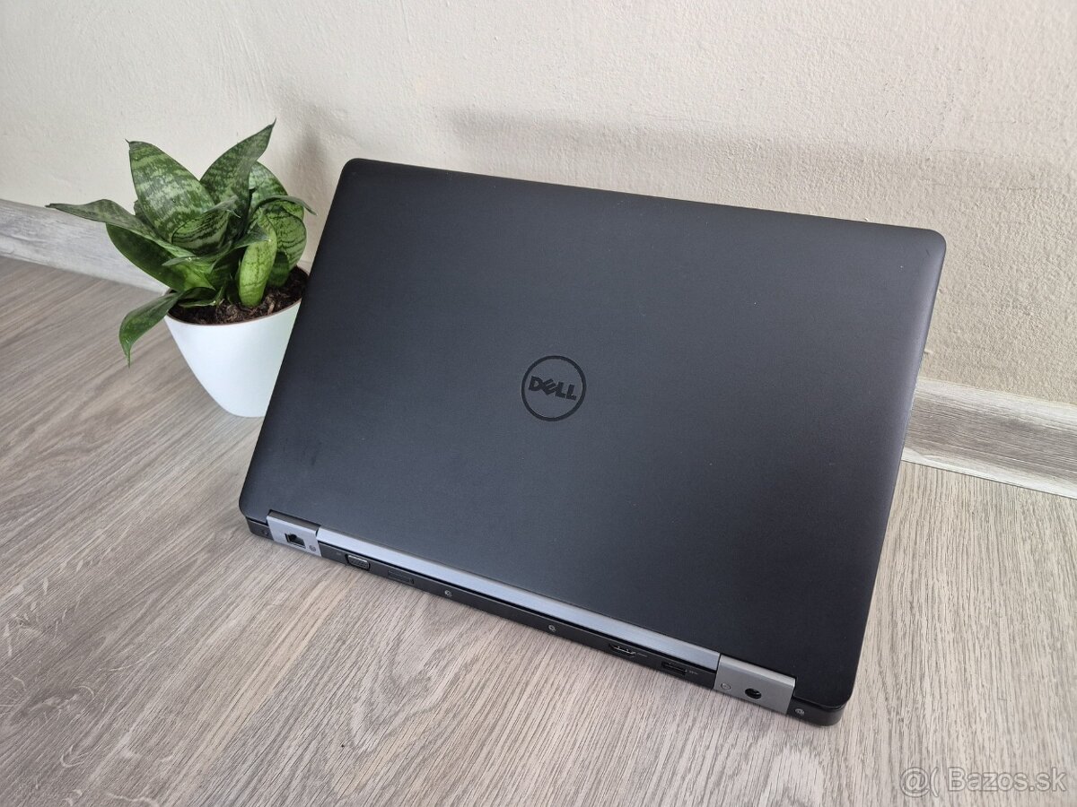 ▼DELL Precision 3510 - 15,6" / i7-6820HQ / 16GB / SSD / ZÁR - 4