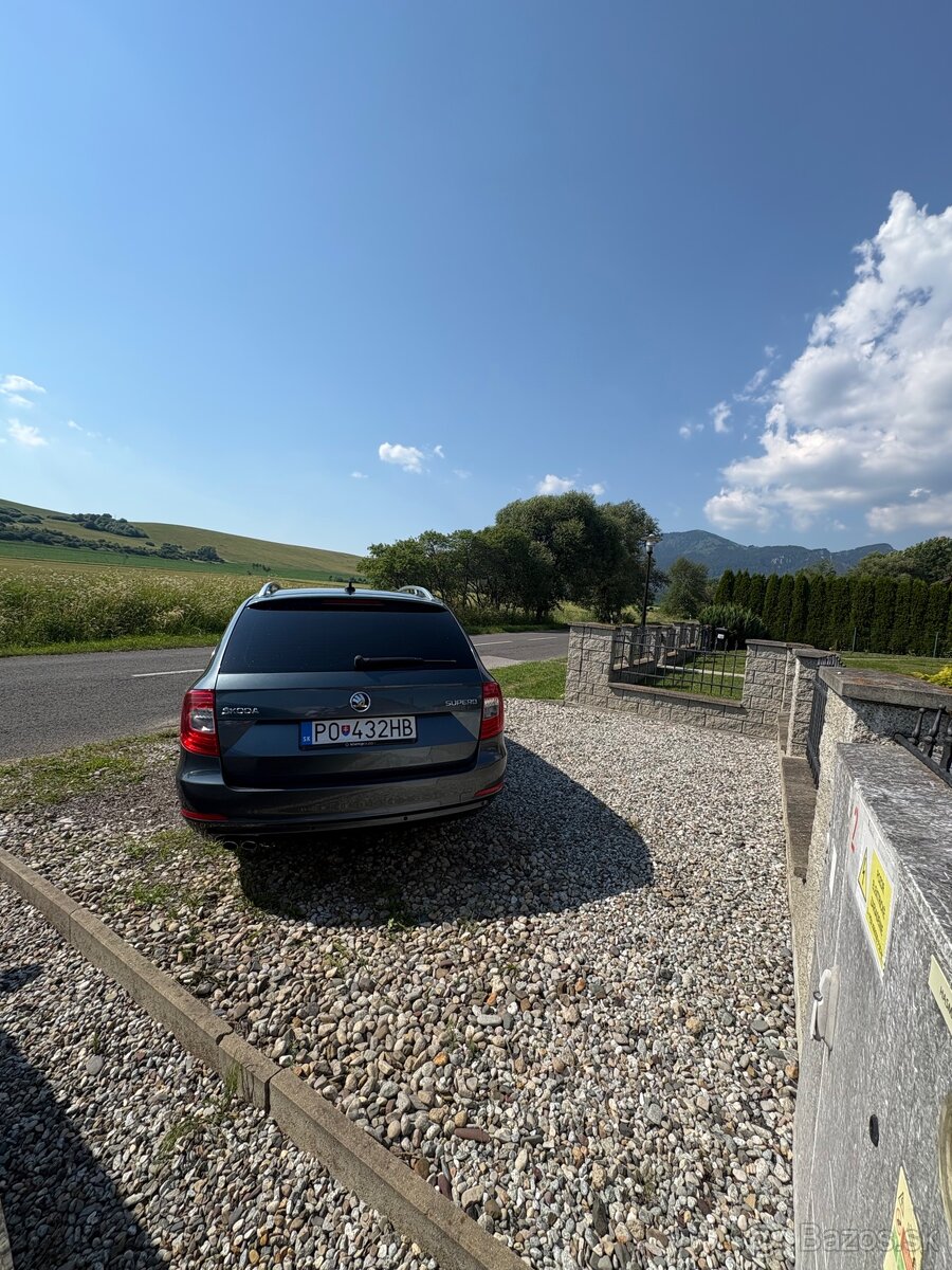 Škoda superb 2 facelift - 4