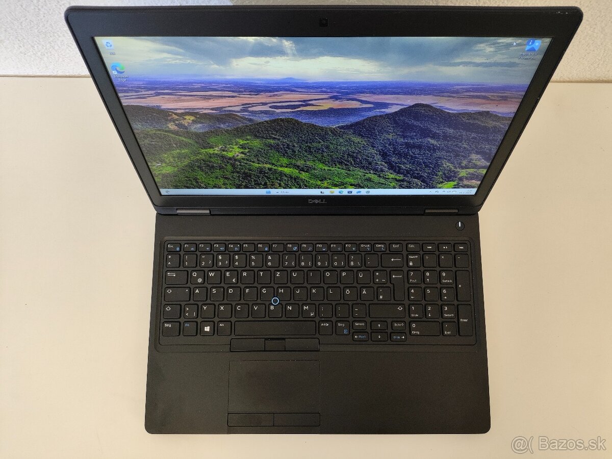 Dell Precision 3530 | Core i5 8th Gen • 16 GB RAM • 512 GB S - 4