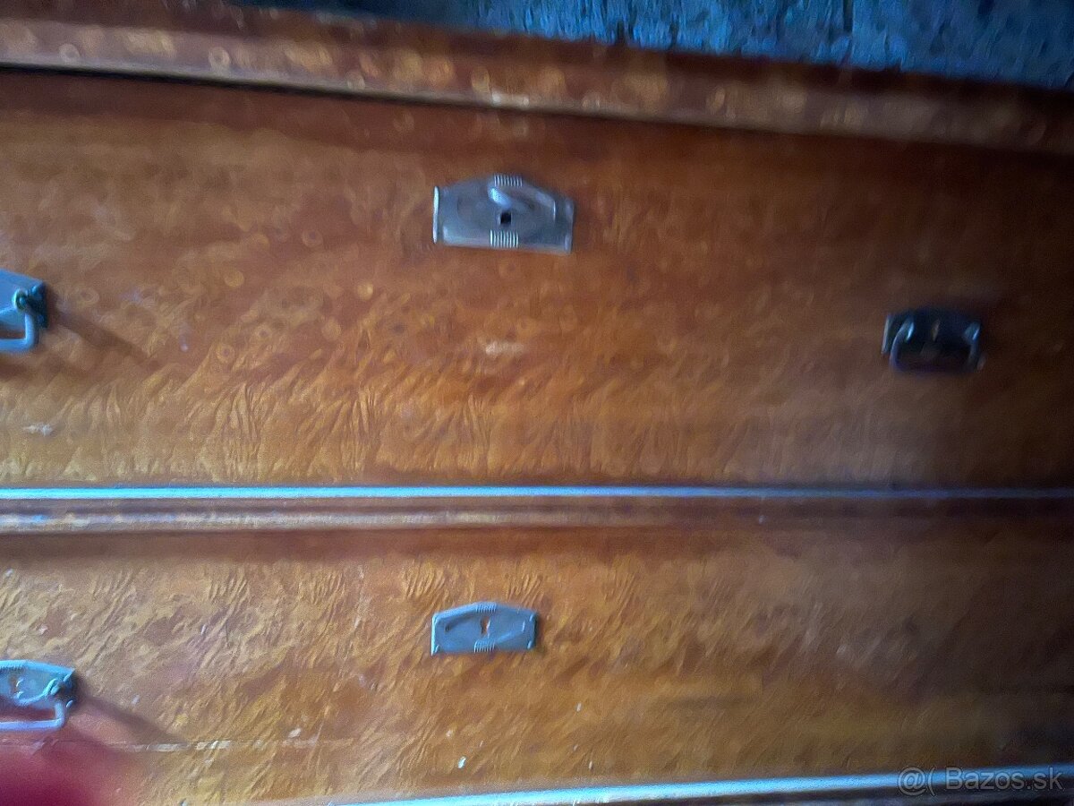 Starozitne skrine - 4